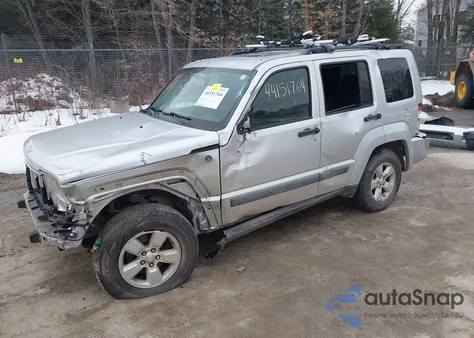 2010 Jeep Liberty Sport from USA, damaged, VIN 1J4PN2GK1AW178253